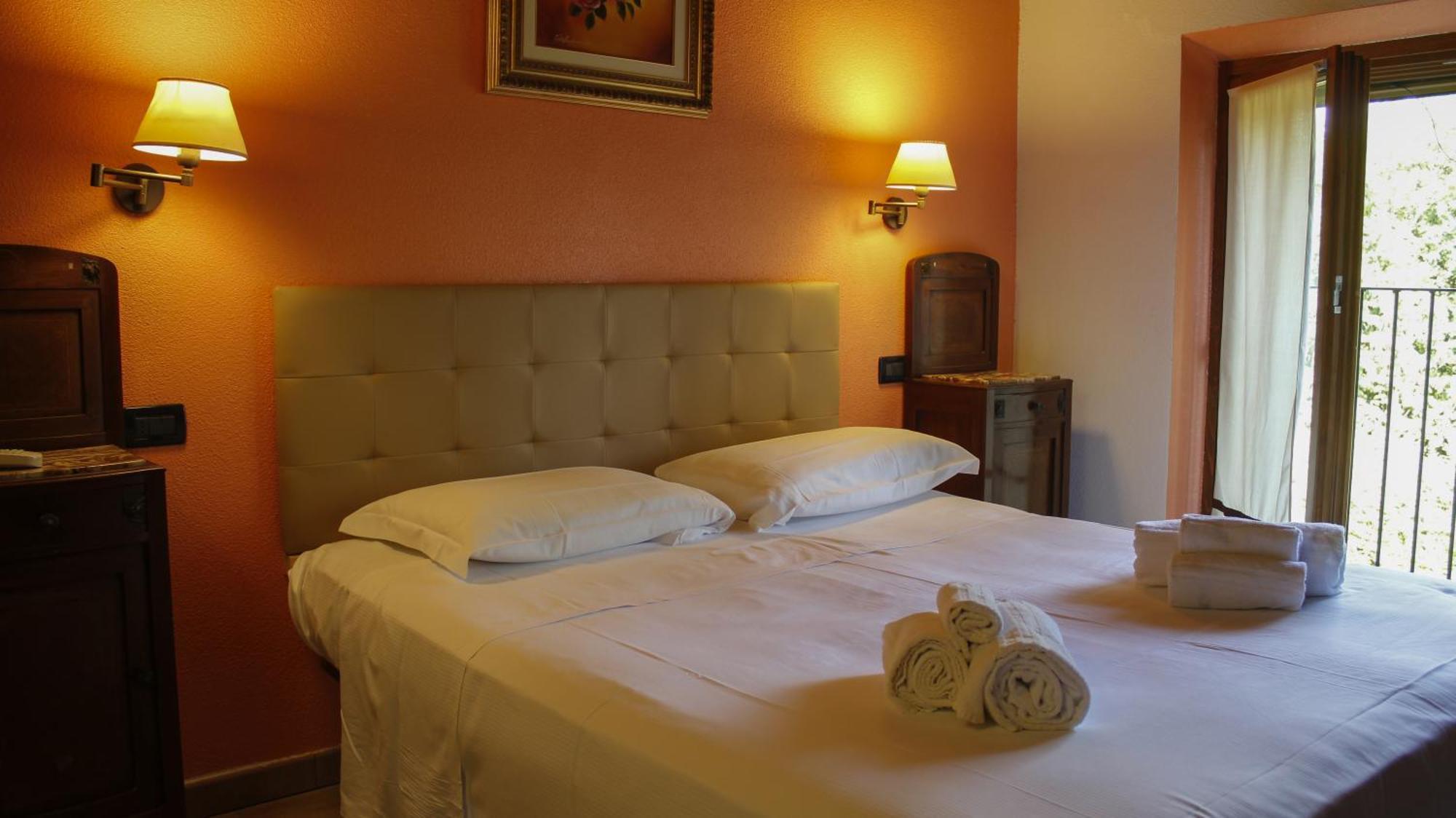 Agriturismo Borgo Del Mincio Volta Mantovana Bagian luar foto