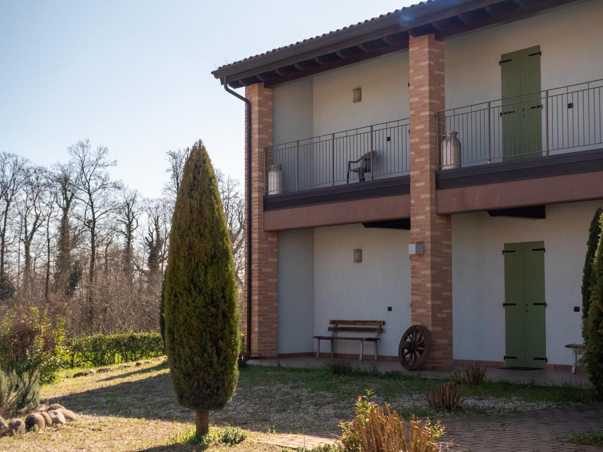 Agriturismo Borgo Del Mincio Volta Mantovana Bagian luar foto