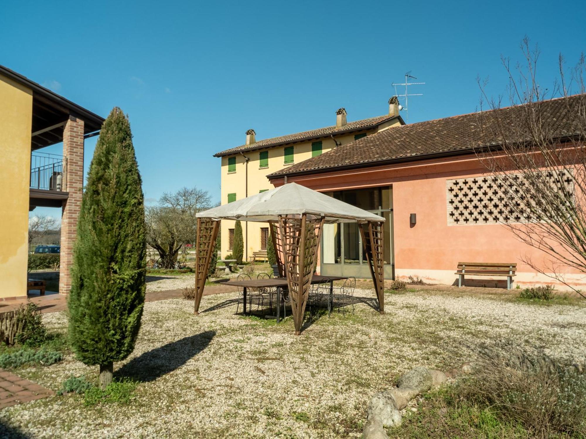 Agriturismo Borgo Del Mincio Volta Mantovana Bagian luar foto